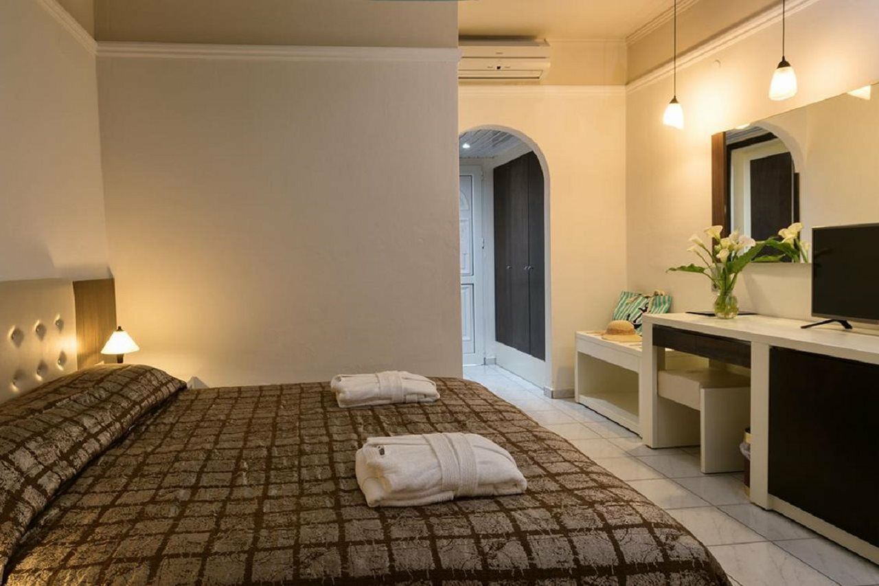 Eliros Mare Beachfront Poem Hotel ゲオルギオポリス エクステリア 写真
